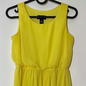 IZ Byer Girl's Size 14 Yellow Sleeveless Dress